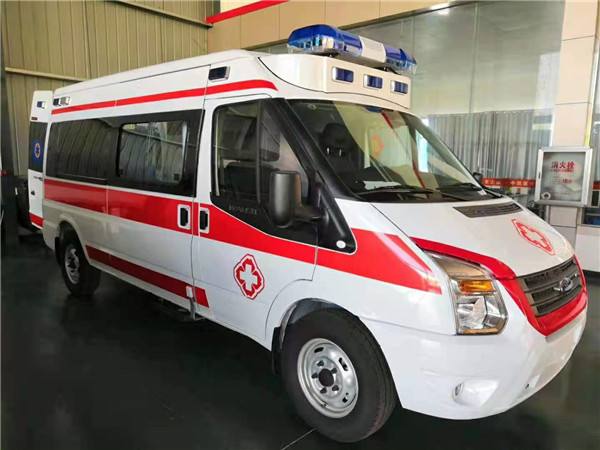 武陟县福特V362救护车